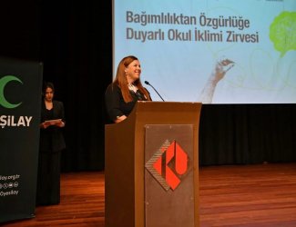 "Bağımlılıktan Özgürlüğe Duyarlı Okul İklimi Zirvesi"